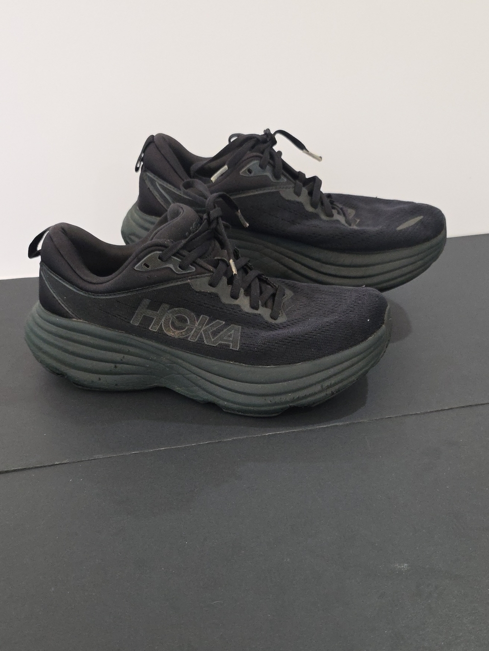 Hoka Bondi 8 Women's Black Athletic Running Shoes Size 9 D Wide